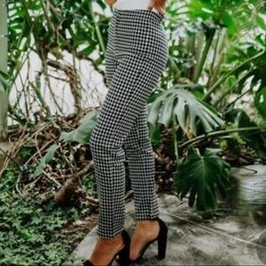 GAP Gingham Skinny Pants